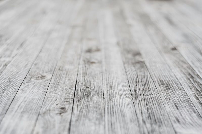 Piso de madera gris